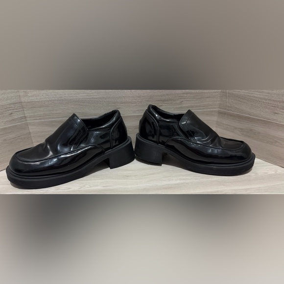 Dr. Martens Glossy Black Loafers - Picture 5 of 11